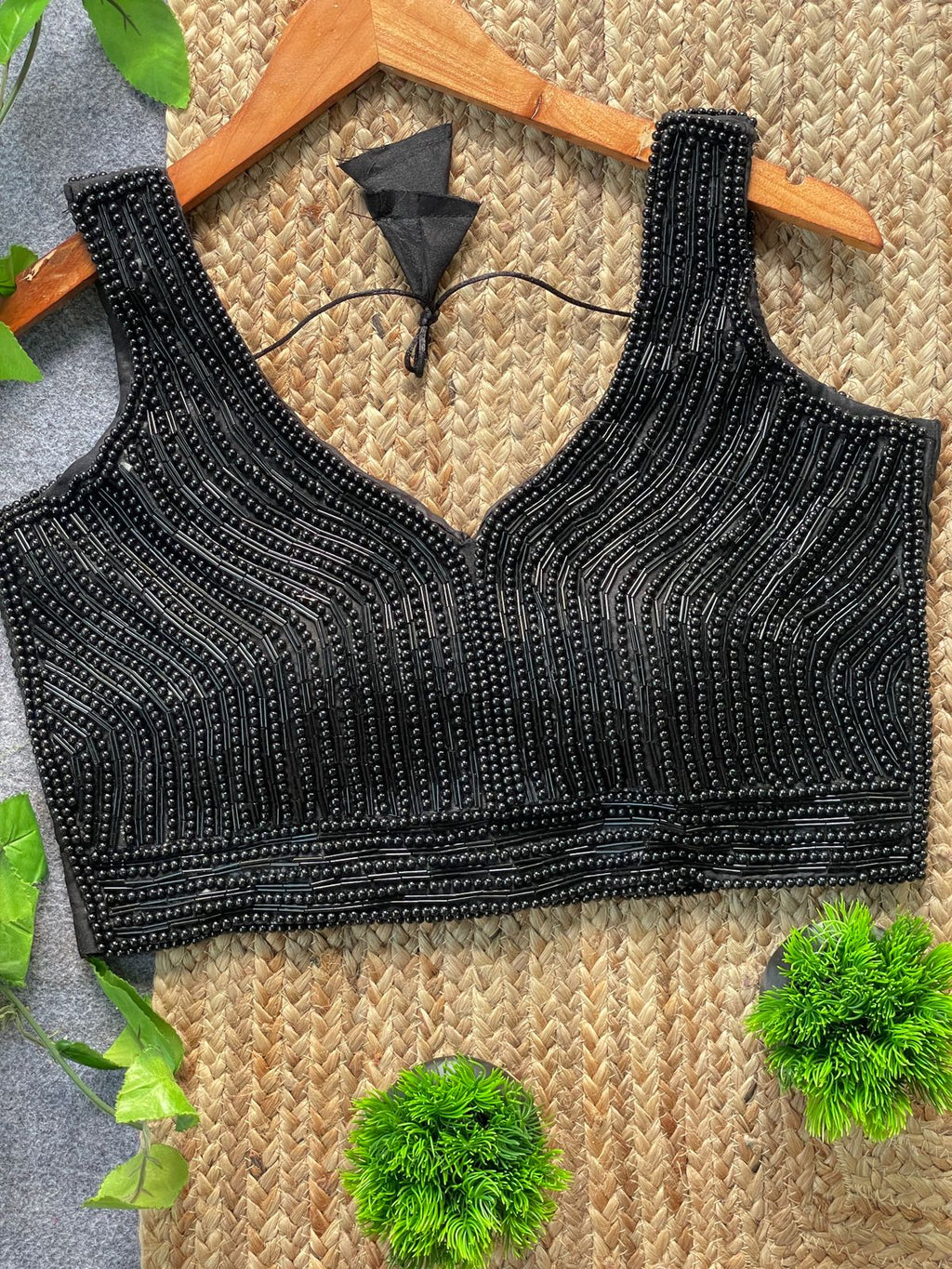 Nikku Blouse