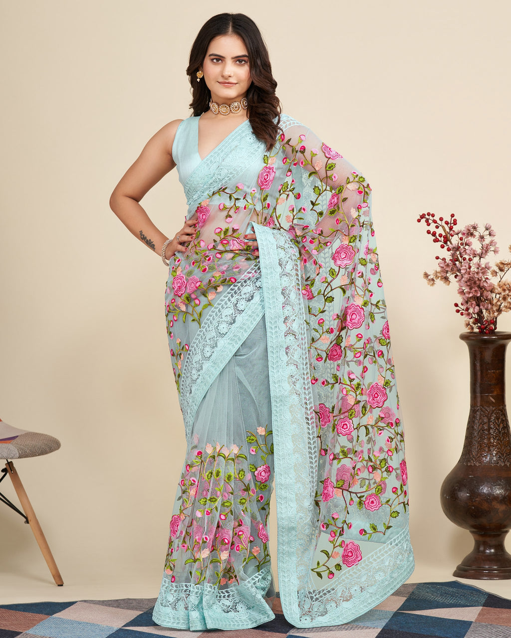 Gray Colour Saree With Unstitched Blouse
