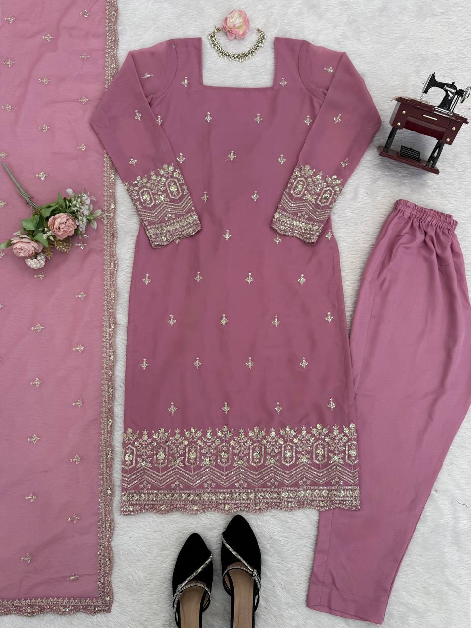 Korean Style Onion Color Gorgette Kurta Set With Dupatta