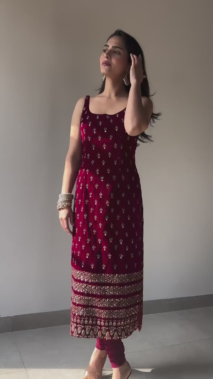 Roman Glass Maroon Thread & Sequnce work Kurta Set